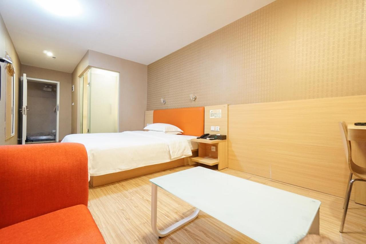 Jia Mei Xin Holiday Hotel Baiyun Airport Branch Γκουανγκζού Εξωτερικό φωτογραφία