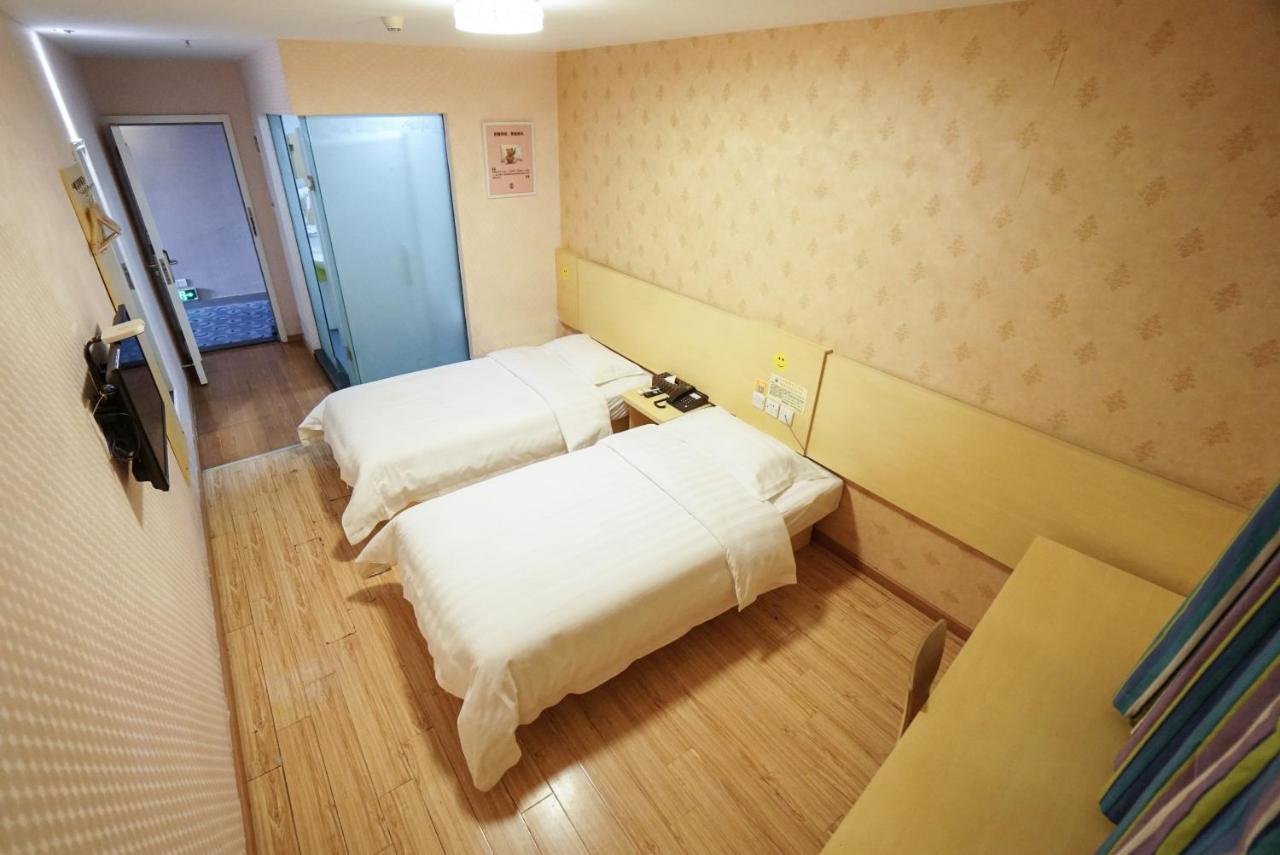 Jia Mei Xin Holiday Hotel Baiyun Airport Branch Γκουανγκζού Εξωτερικό φωτογραφία