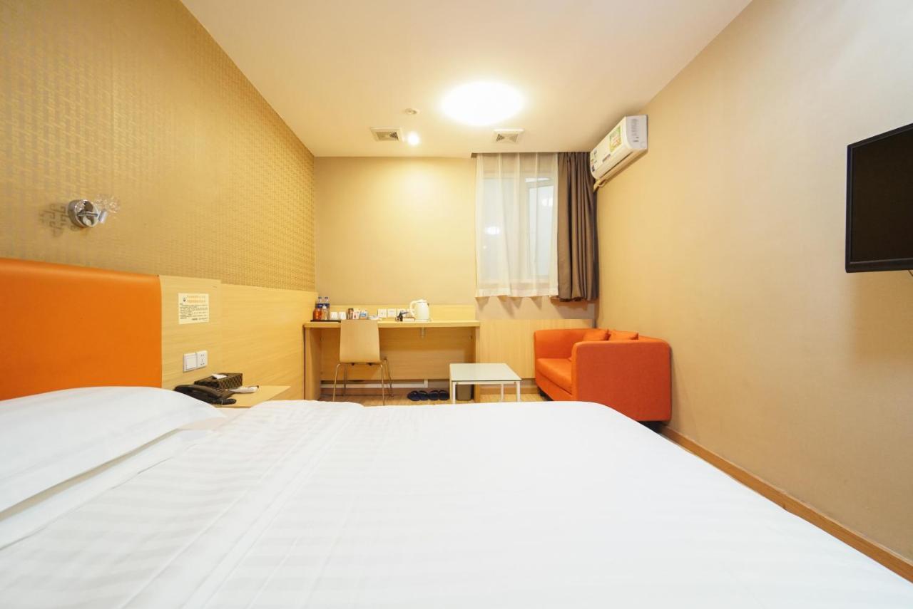 Jia Mei Xin Holiday Hotel Baiyun Airport Branch Γκουανγκζού Εξωτερικό φωτογραφία